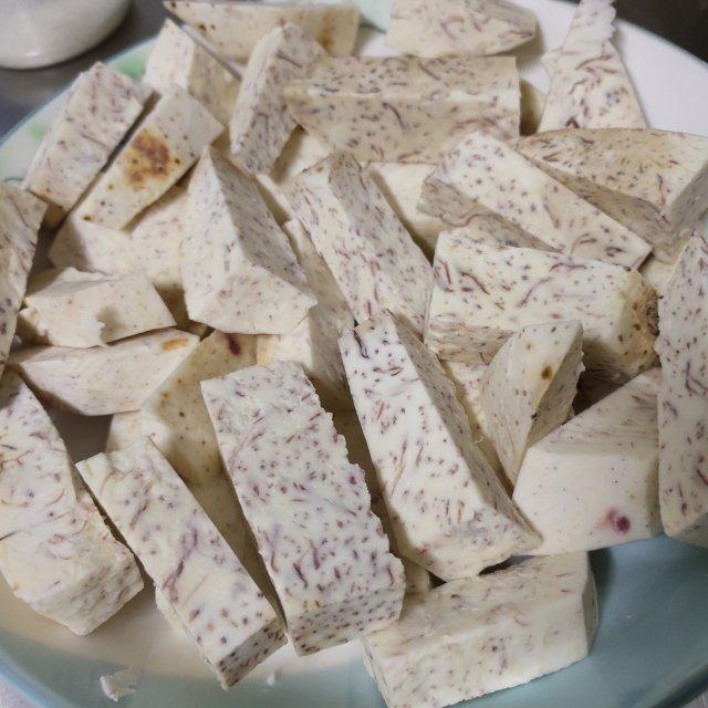 东莞食材生鲜配送中心为您科普为什么切芋头手会发痒